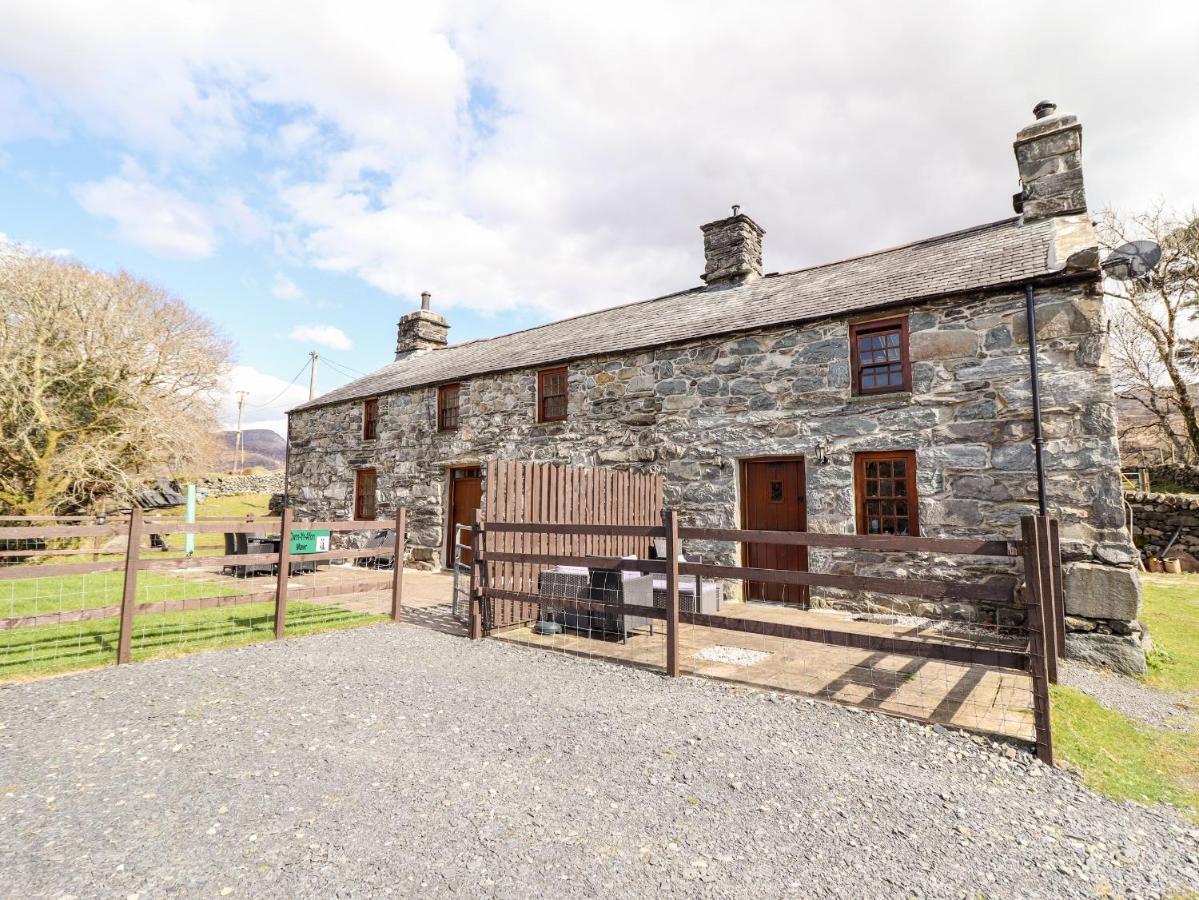 Cwm Yr Afon Holiday home *